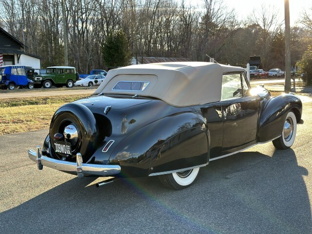 Lincoln-Continental-1941-Convertible-5
