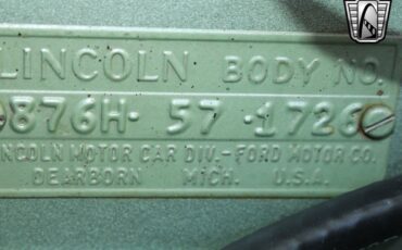 Lincoln-Continental-1948-15
