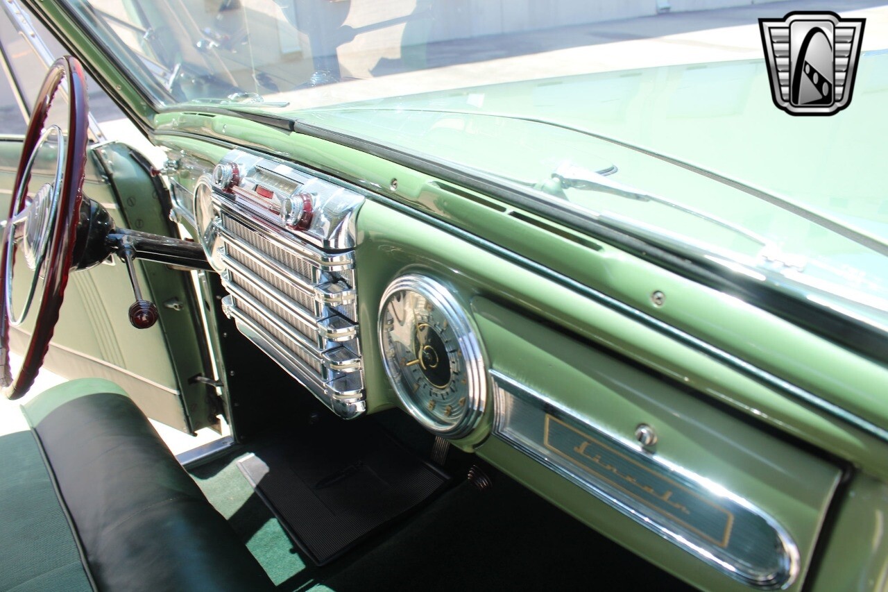 Lincoln-Continental-1948-19