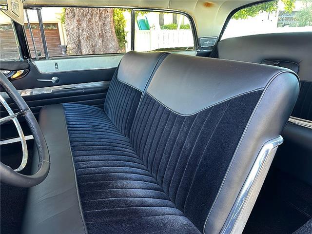 Lincoln-Continental-1959-Coupe-4