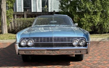 Lincoln-Continental-1962-1