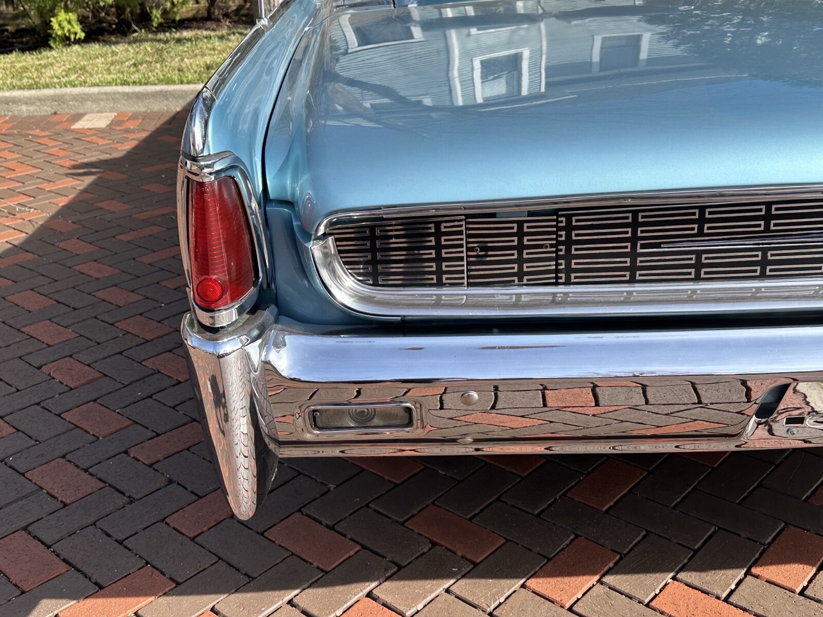 Lincoln-Continental-1962-10