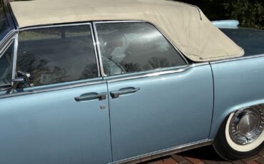 Lincoln-Continental-1962-17