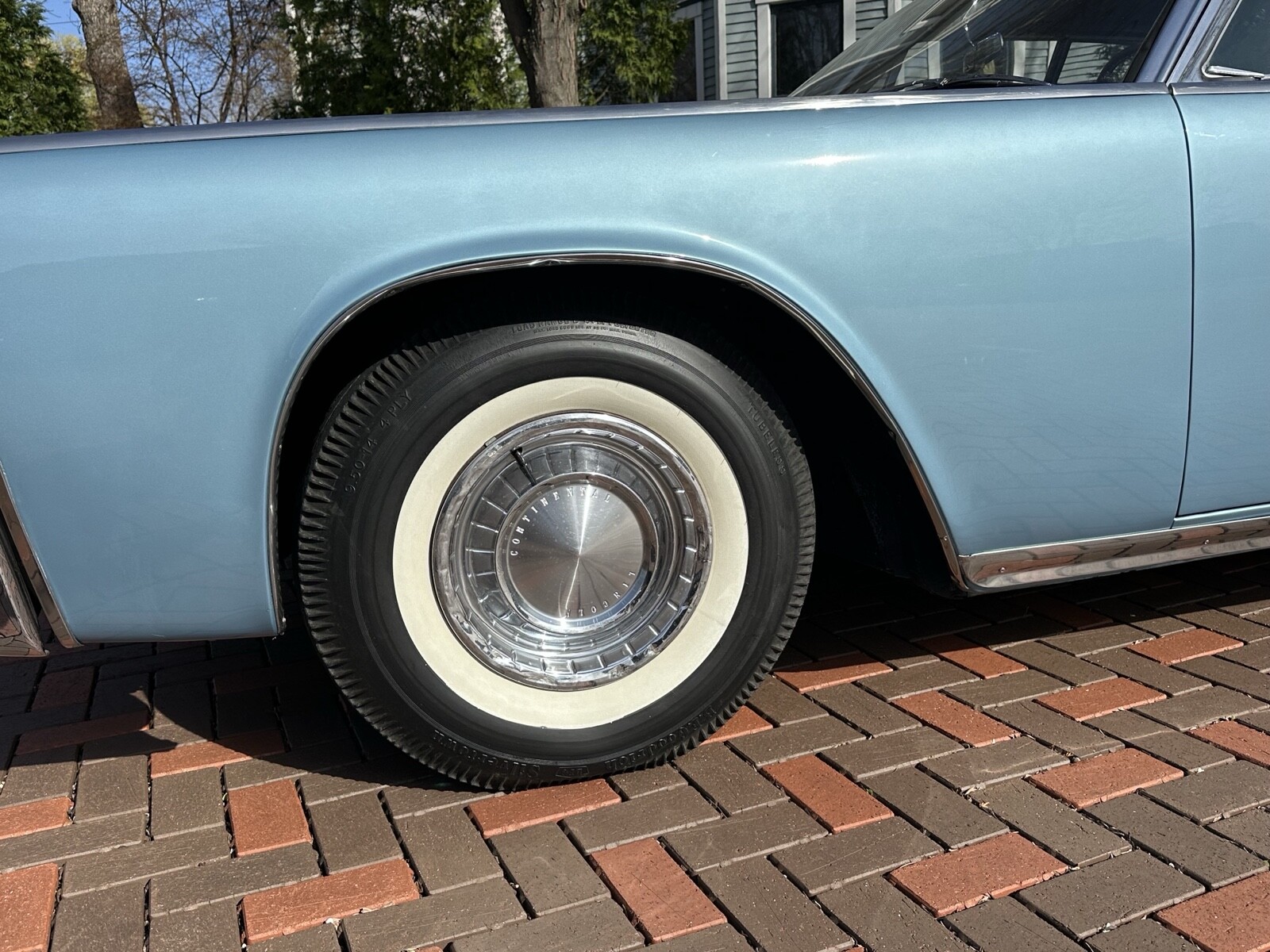 Lincoln-Continental-1962-20