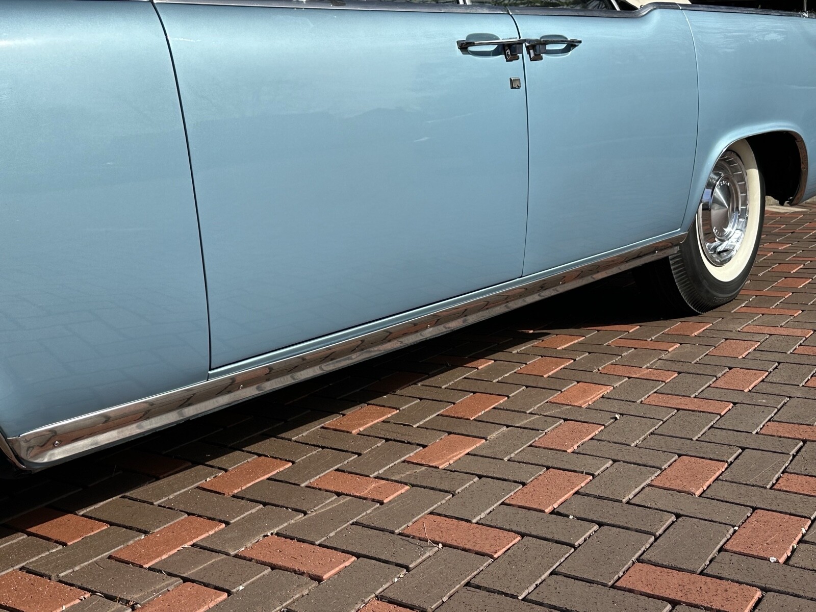 Lincoln-Continental-1962-23