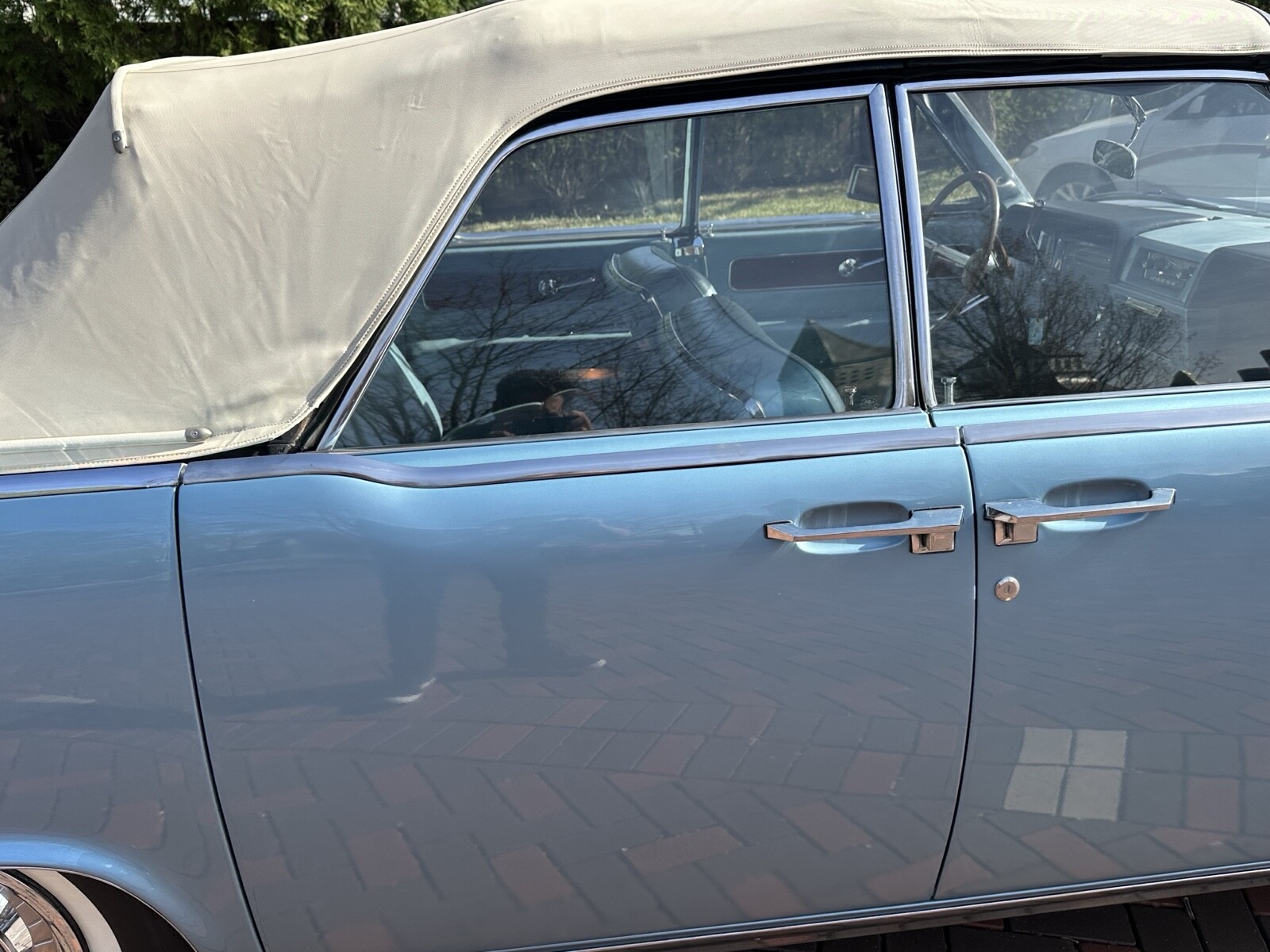 Lincoln-Continental-1962-28