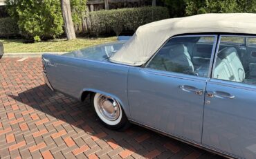 Lincoln-Continental-1962-35