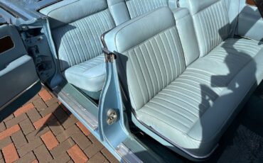Lincoln-Continental-1962-8