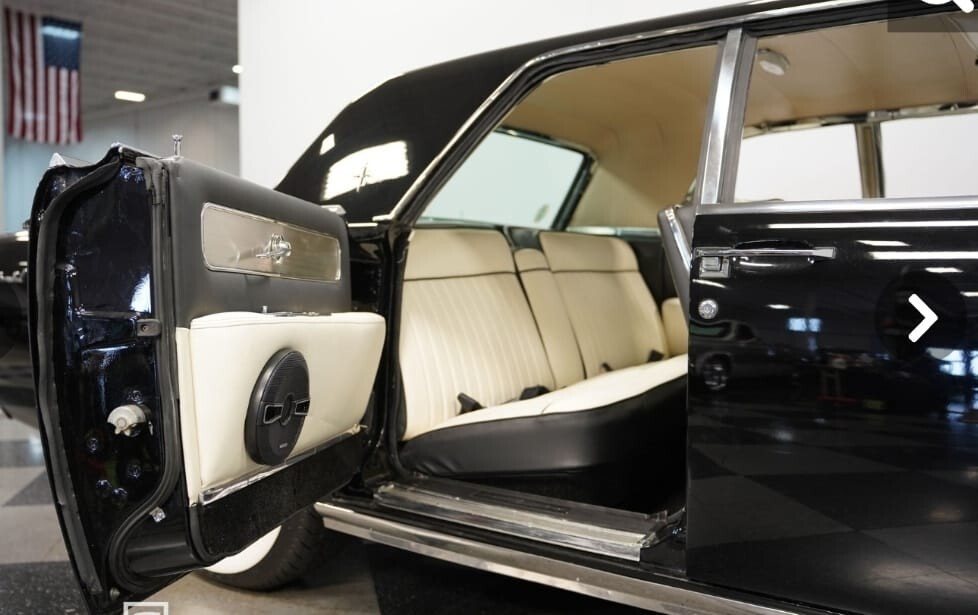 Lincoln-Continental-1962-Sedan-1
