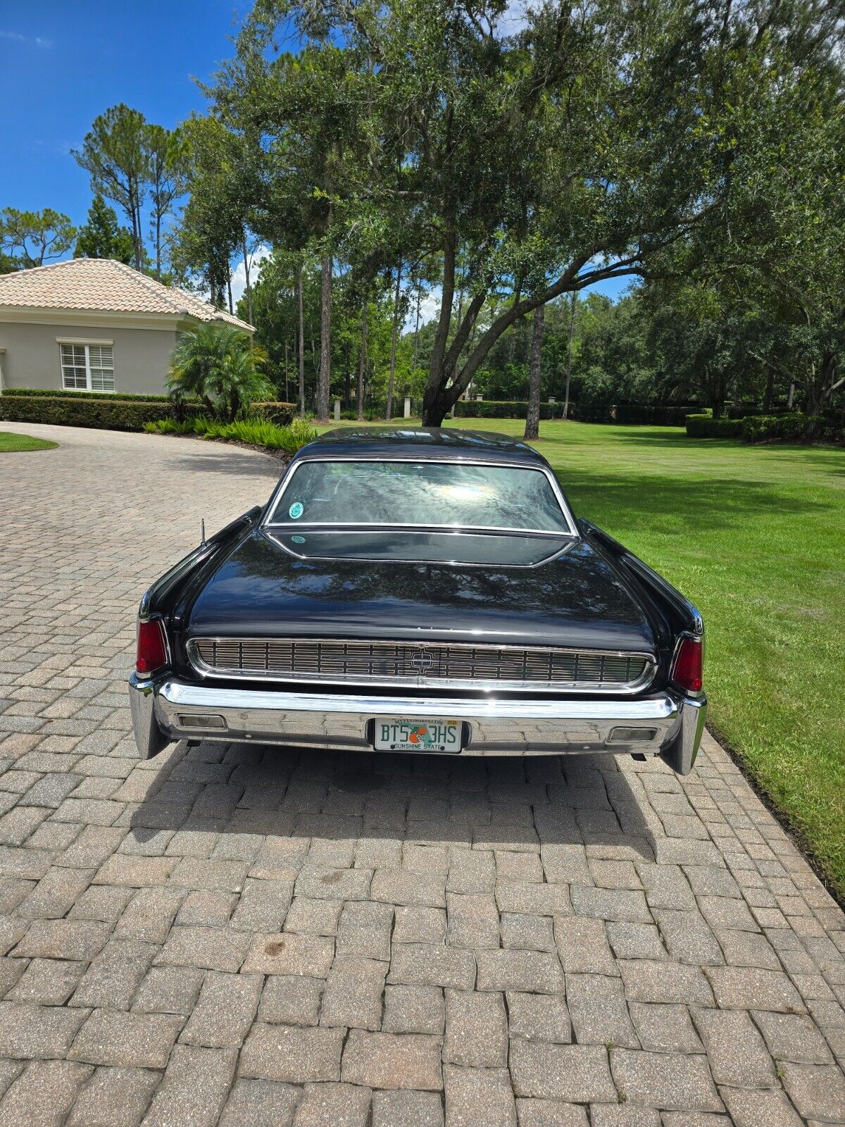 Lincoln-Continental-1962-Sedan-6