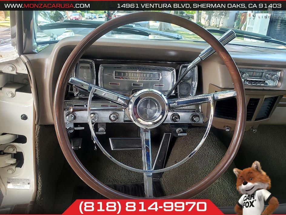 Lincoln-Continental-1963-Convertible-16