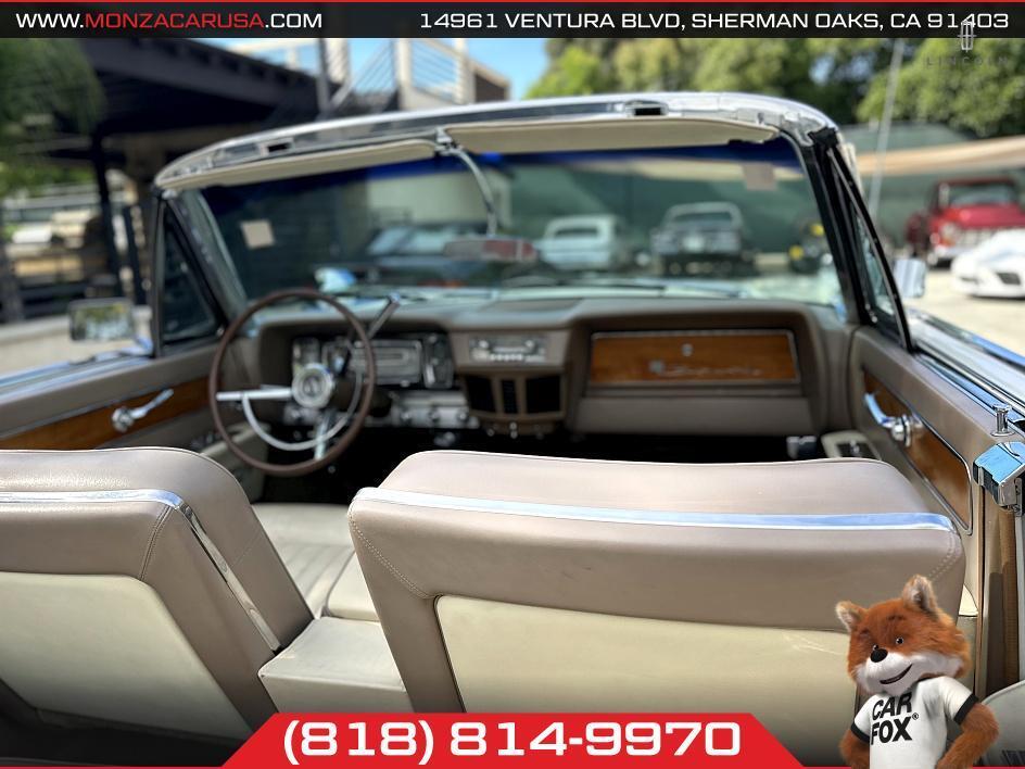 Lincoln-Continental-1963-Convertible-31