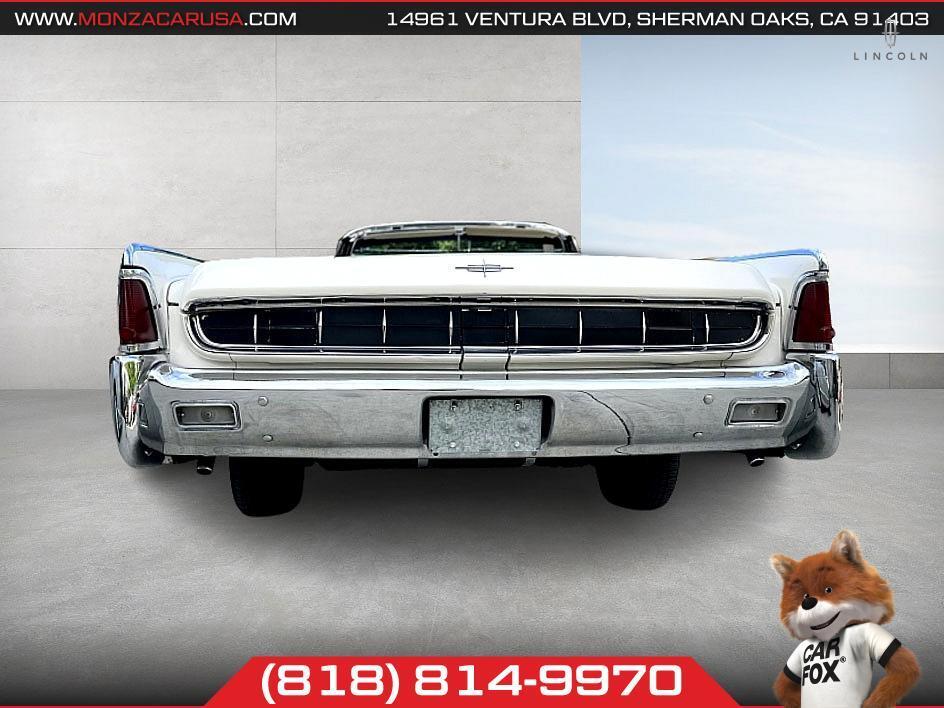 Lincoln-Continental-1963-Convertible-5