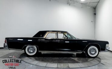 Lincoln-Continental-1965-Sedan-16