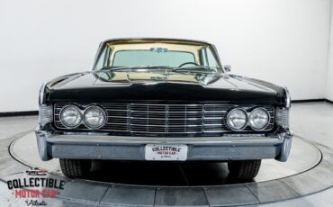 Lincoln-Continental-1965-Sedan-21