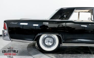 Lincoln-Continental-1965-Sedan-38