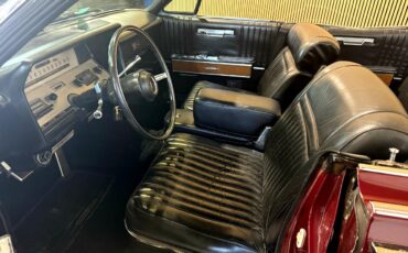 Lincoln-Continental-1967-Classic-Car-24