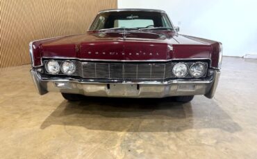 Lincoln-Continental-1967-Classic-Car-33