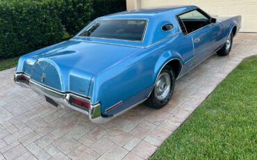 Lincoln-Continental-1972-Coupe-16