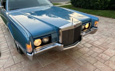 Lincoln-Continental-1972-Coupe-23