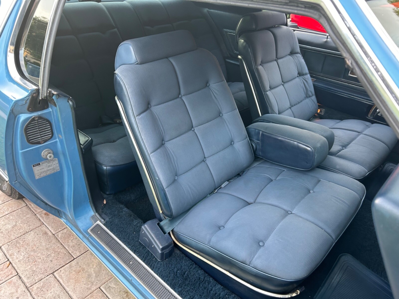 Lincoln-Continental-1972-Coupe-26