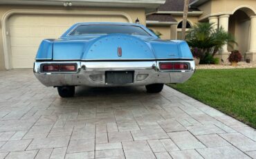 Lincoln-Continental-1972-Coupe-27
