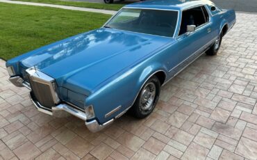 Lincoln-Continental-1972-Coupe