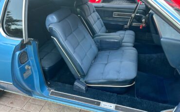 Lincoln-Continental-1972-Coupe-7