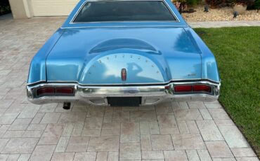 Lincoln-Continental-1972-Coupe-8