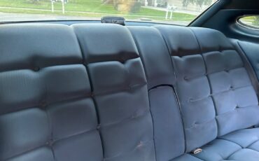 Lincoln-Continental-1972-Coupe-9