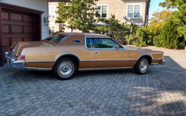 Lincoln-Continental-1975-Coupe