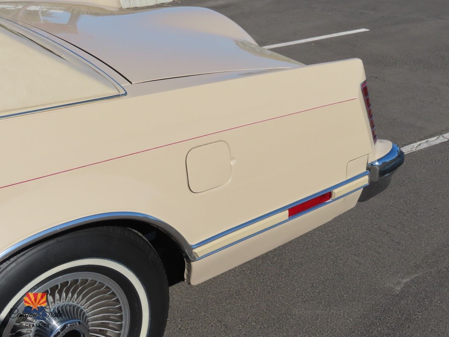 Lincoln-Continental-1978-Coupe-12