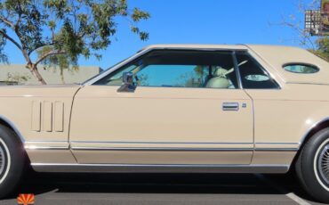 Lincoln-Continental-1978-Coupe-17