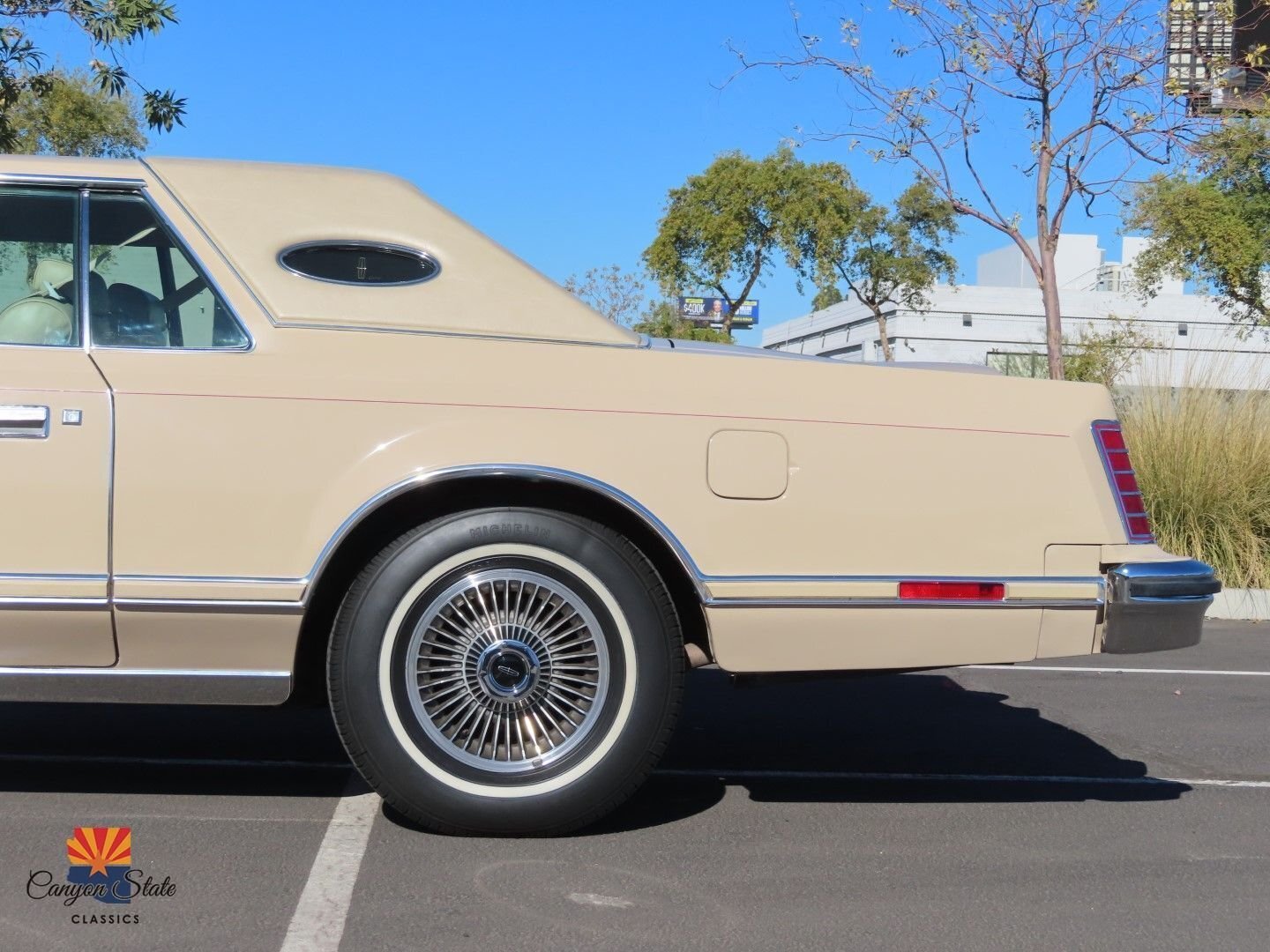 Lincoln-Continental-1978-Coupe-18