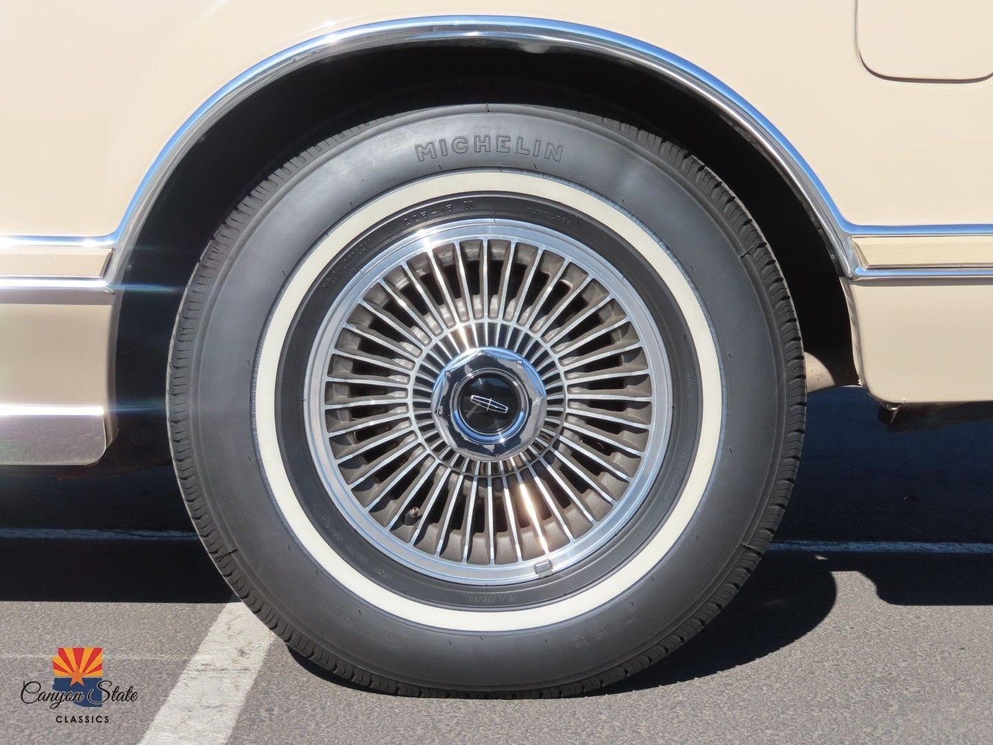 Lincoln-Continental-1978-Coupe-19