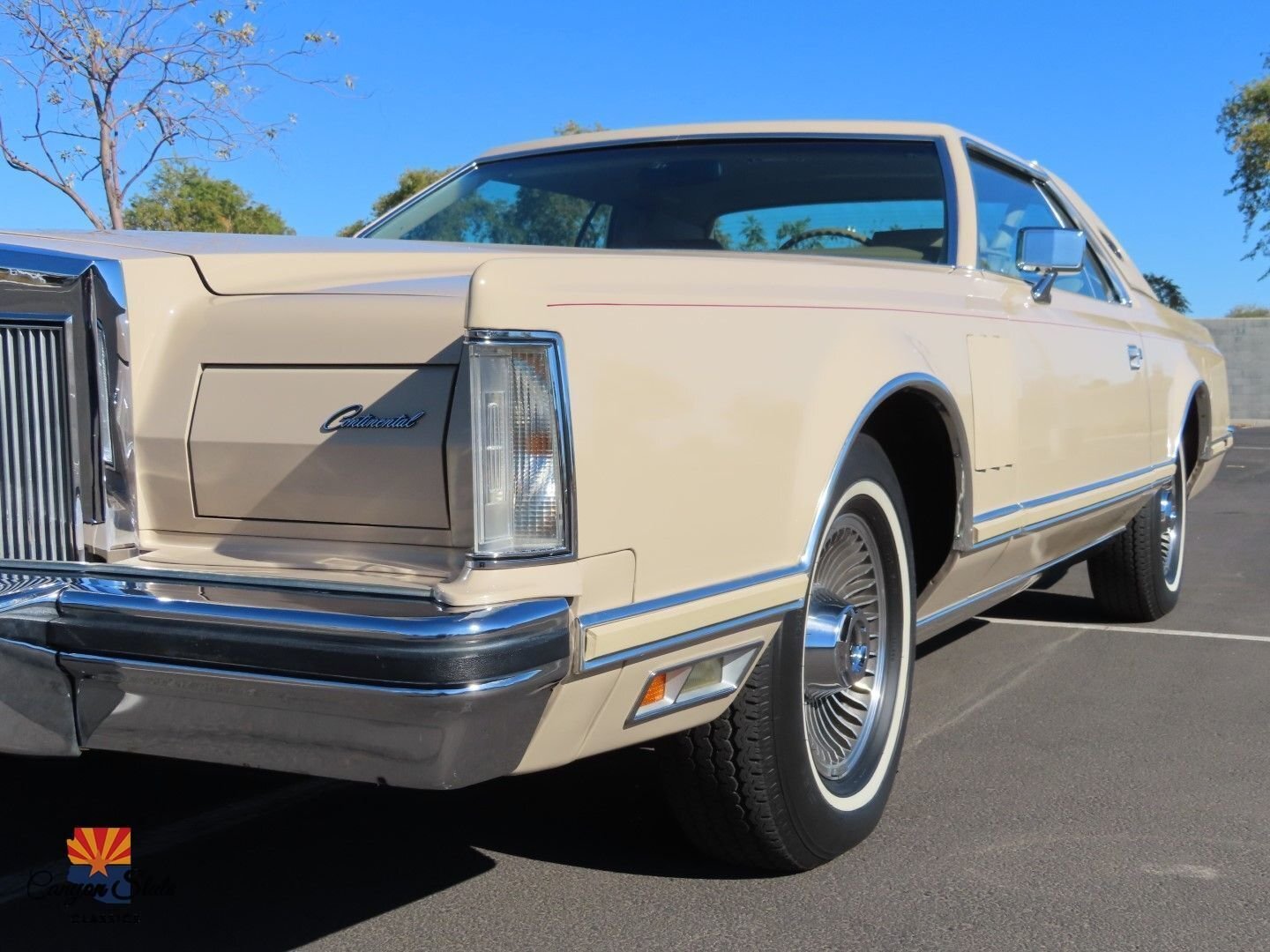 Lincoln-Continental-1978-Coupe-27