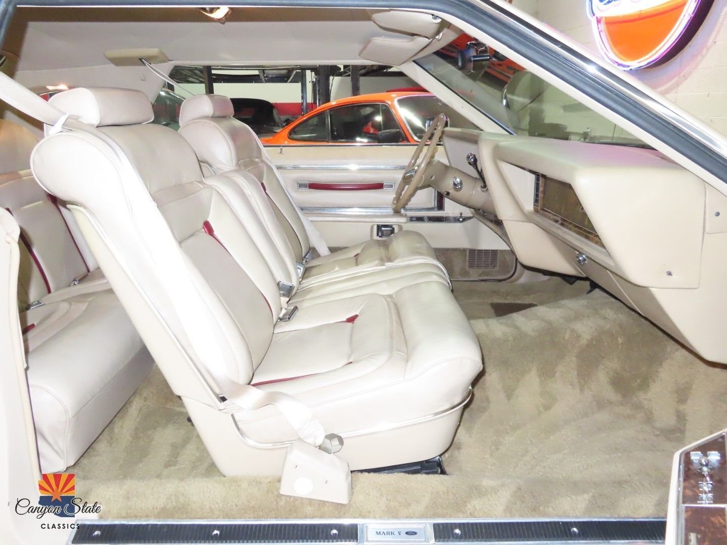 Lincoln-Continental-1978-Coupe-3