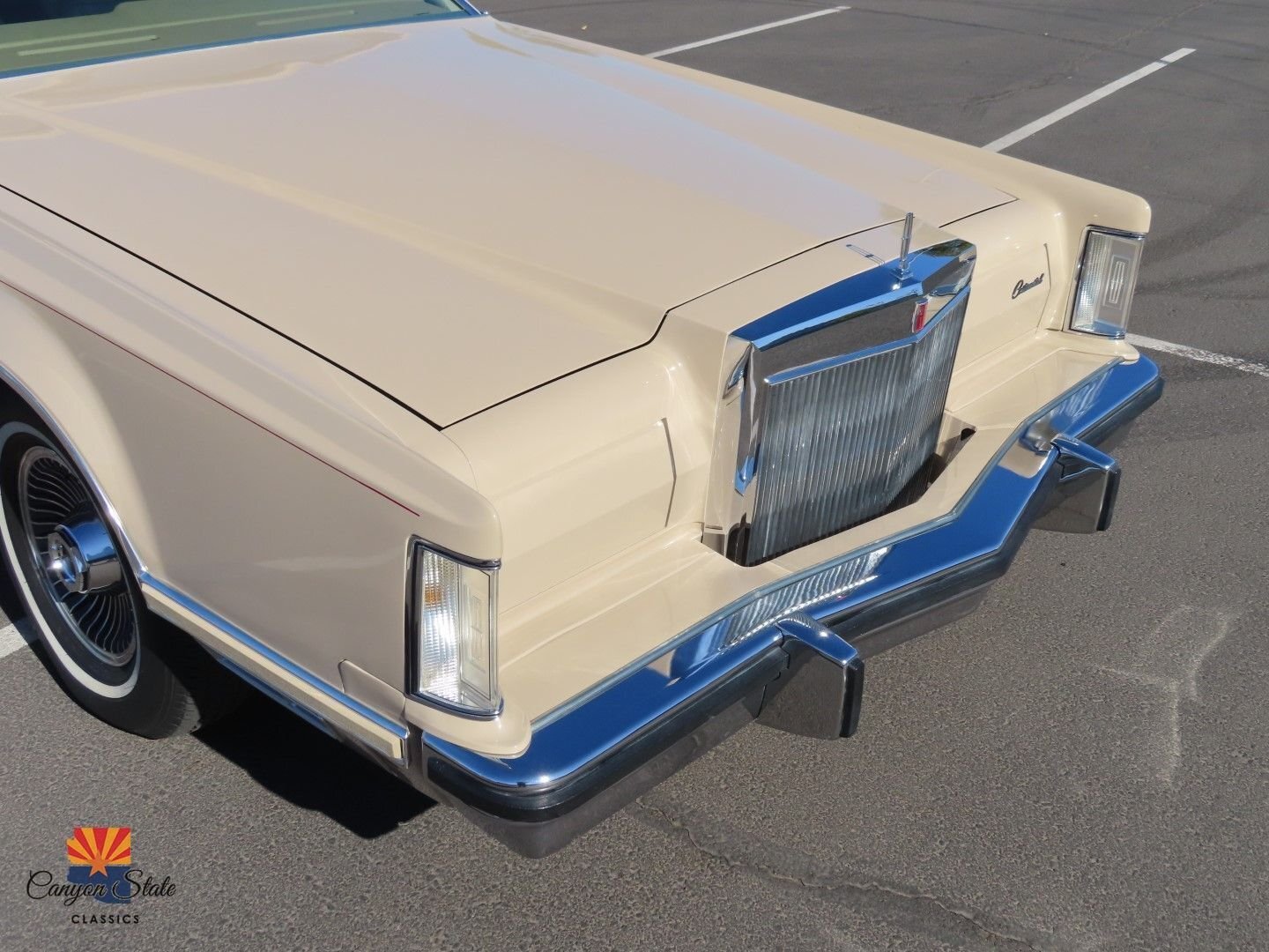 Lincoln-Continental-1978-Coupe-36