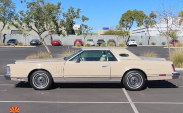 Lincoln-Continental-1978-Coupe-6