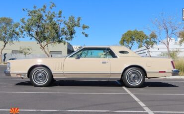 Lincoln-Continental-1978-Coupe-7