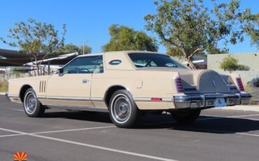 Lincoln-Continental-1978-Coupe-9