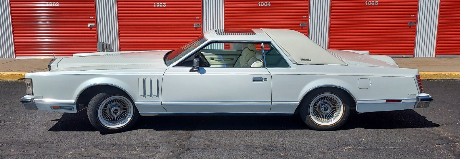 Lincoln-Continental-1979-1