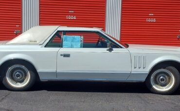 Lincoln-Continental-1979
