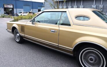 Lincoln-Continental-1979-Coupe-10