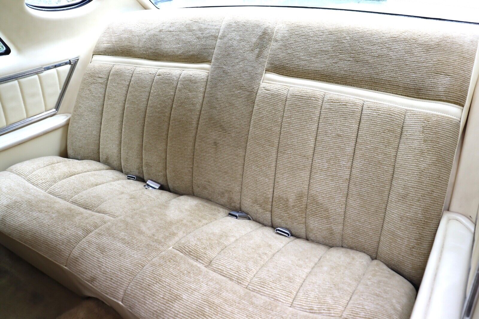Lincoln-Continental-1979-Coupe-17