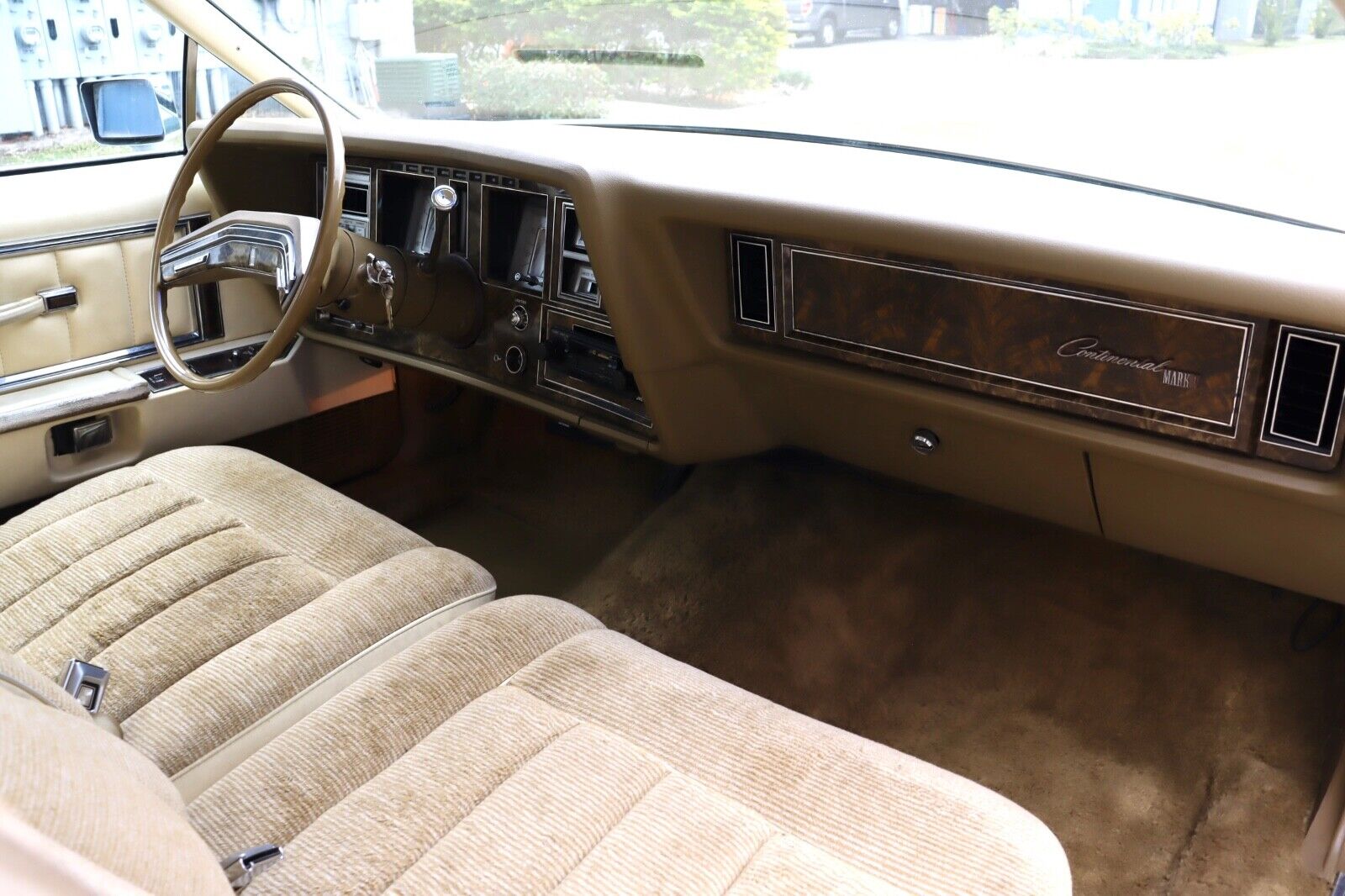 Lincoln-Continental-1979-Coupe-19