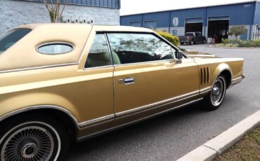 Lincoln-Continental-1979-Coupe-9
