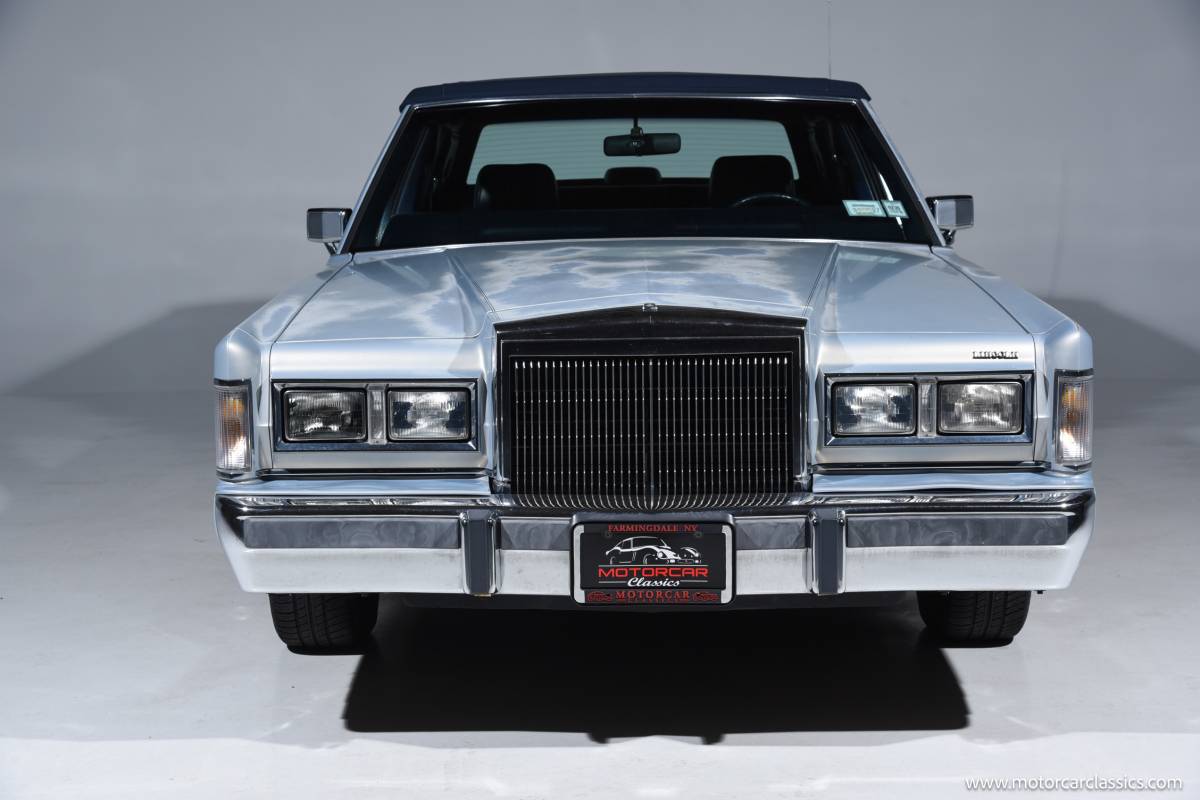 Lincoln-Continental-1988-1
