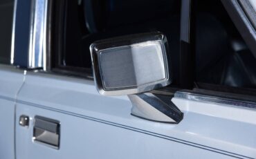 Lincoln-Continental-1988-11