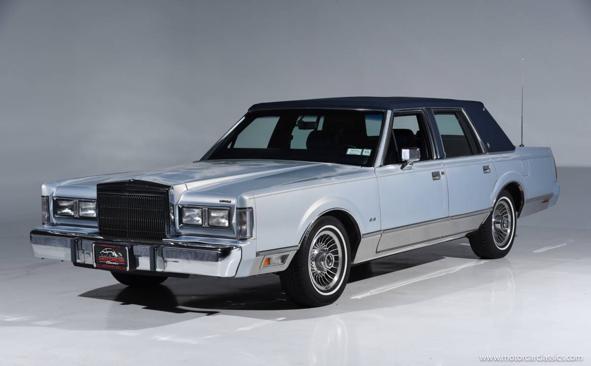 Lincoln-Continental-1988-2